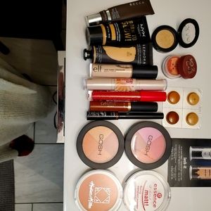 Makeup lot